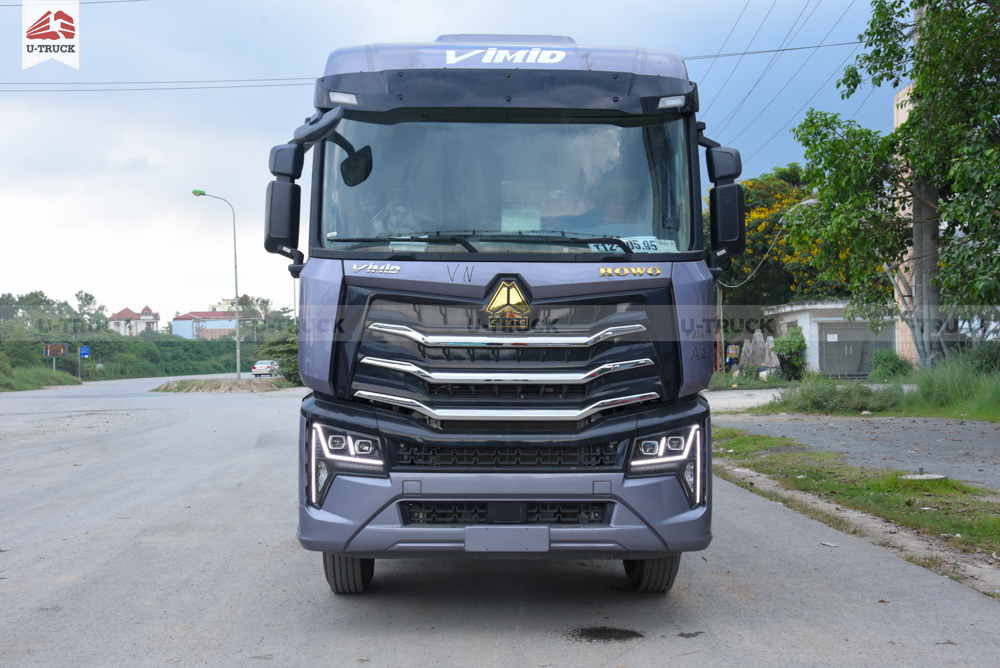 Xe tải HOWO MAX 400 8×4 khung mui nhập khẩu 9m7