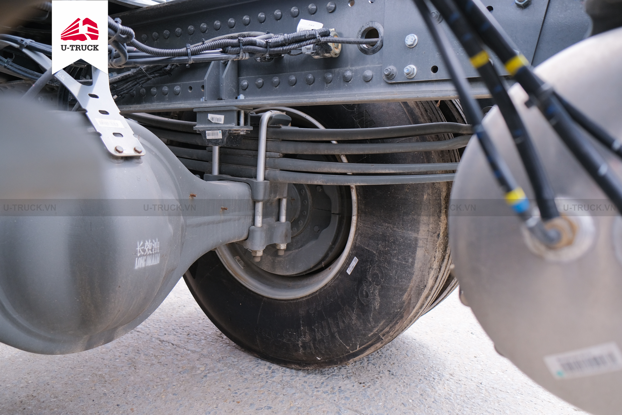 Howo NX 280 Tractor– Single Reduction Axle
