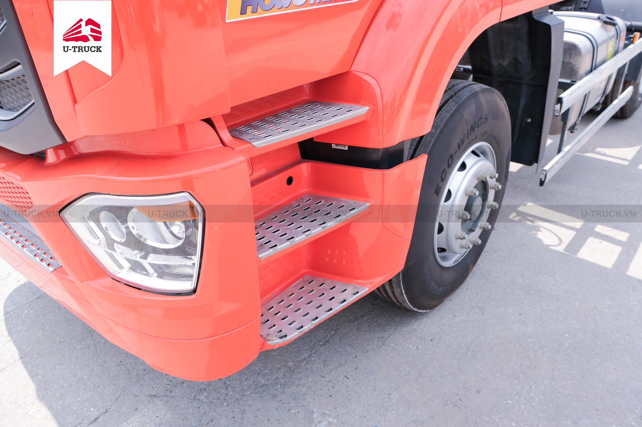 Howo NX 280 Tractor– Single Reduction Axle