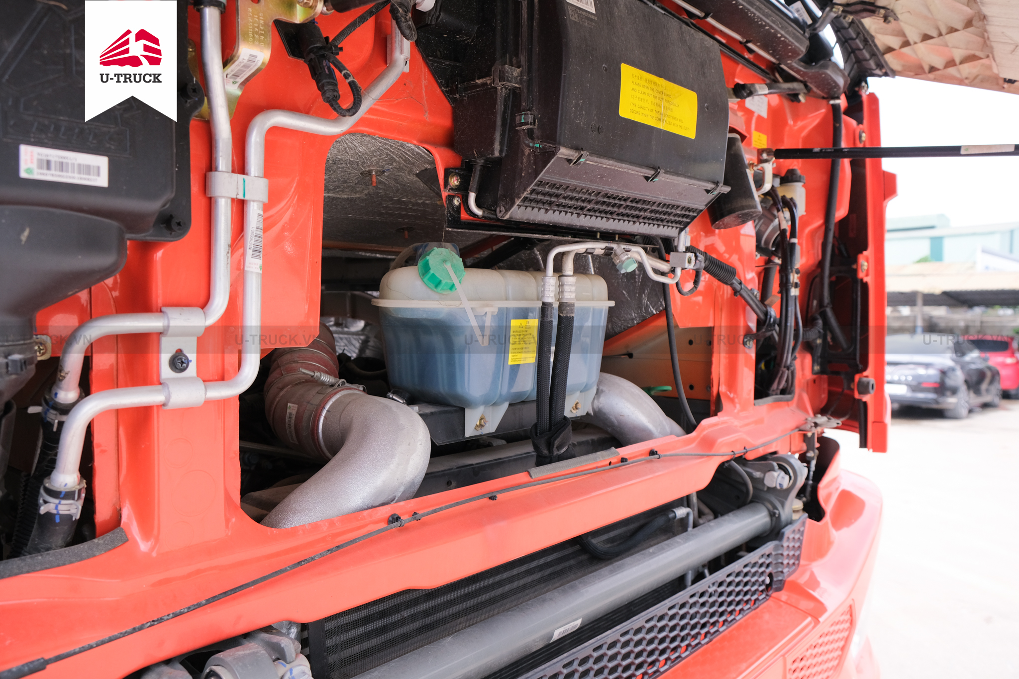 Howo NX 280 Tractor– Single Reduction Axle