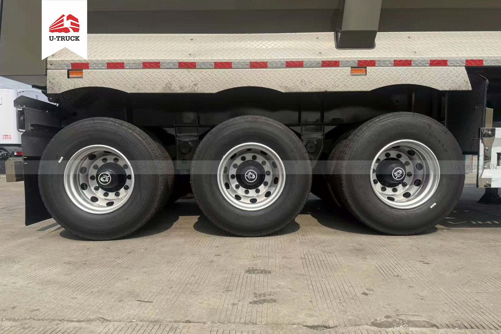 FUSHI U-Shape Dump Semi-Trailer – 7.96 Tons