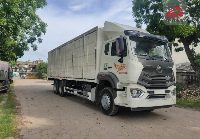 Xe tải VX 6x2 thùng công 3CH 9m9