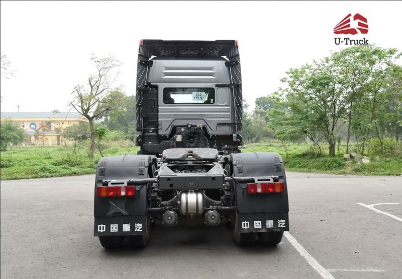 Xe đầu kéo dẫn động cầu sau