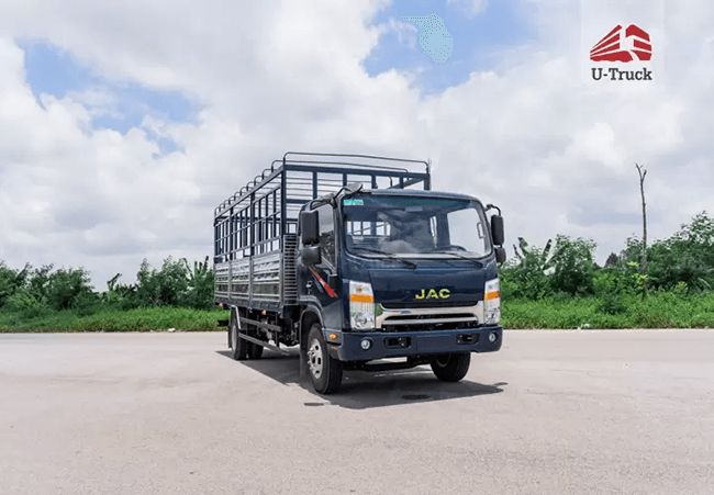 Xe tải thùng dài 6m2 JAC N680