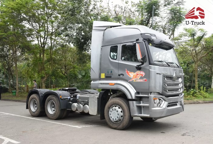 Xe đầu kéo HOWO NX 440 cầu láp