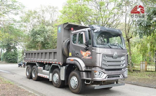 Xe ben NX400 8x4 thiết kế thùng đúc
